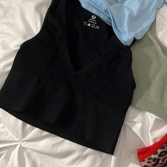 Tank tops for sale - Picture 2 of 3